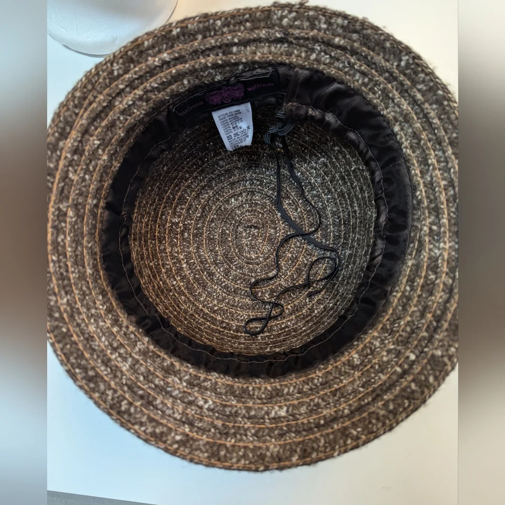 Angela & William Tweed‎ Hat